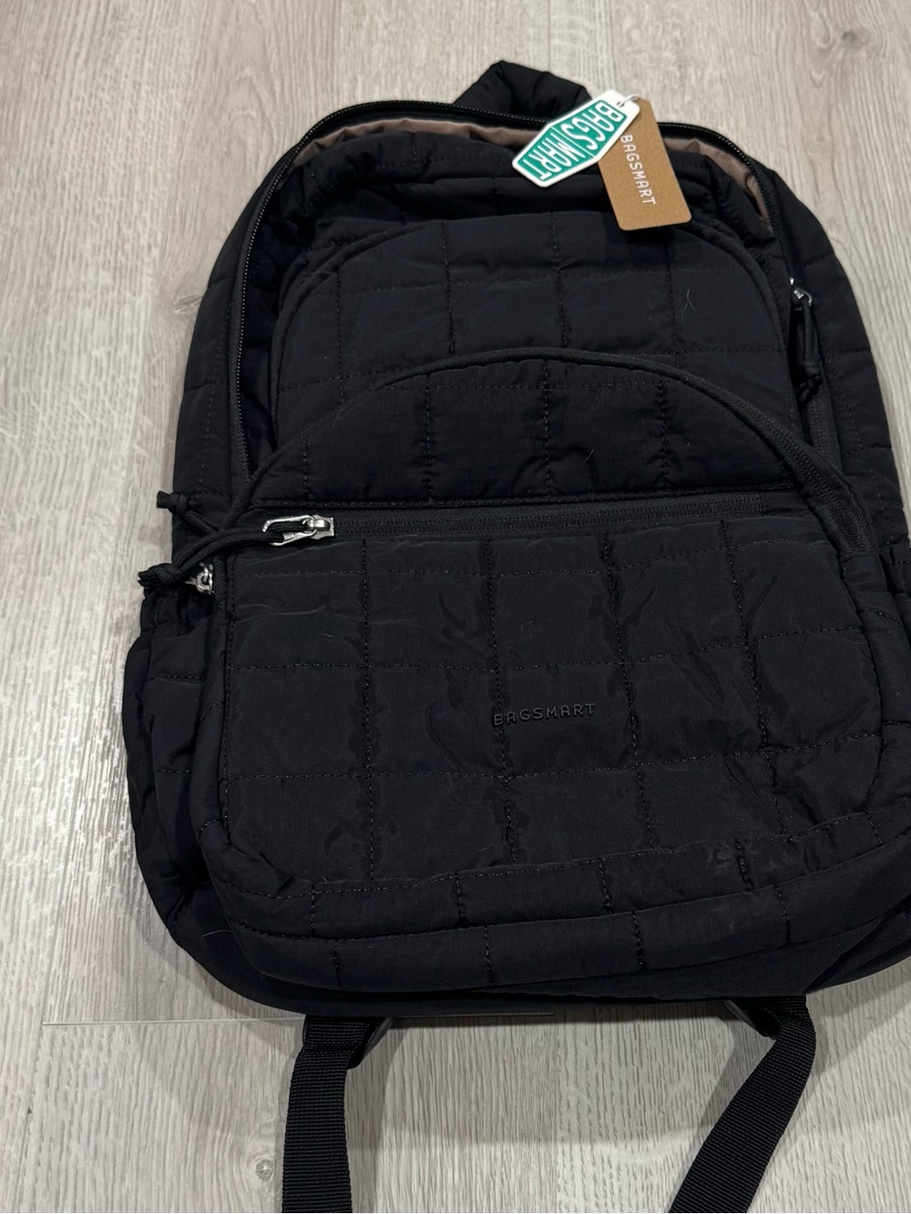 NWT Bagsmart | Quilted Backpack l Lightweight Bookbag | 25L